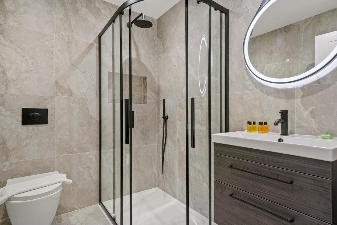 Executive 1 & 2 Bed Apartments In Heart Of London Free Wifi By City Stay Aparts ロンドン エクステリア 写真